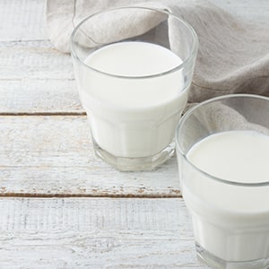 Raw milk is a healthier option than a pasteurized milk.